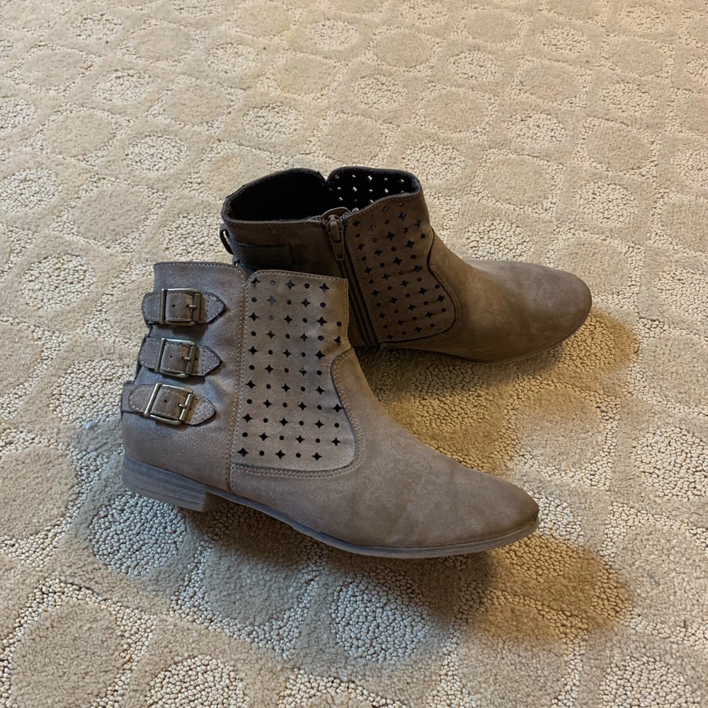 Size 6.5 Booties